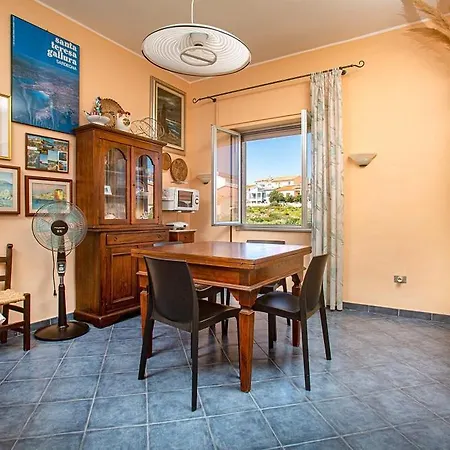 Apartmán Trilocale Gallo 52 *